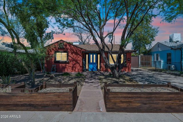 2218 E YALE Street, Phoenix, AZ 85006