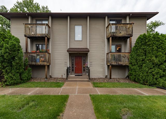5221 26th Ave A Court 4, Moline, IL 61265