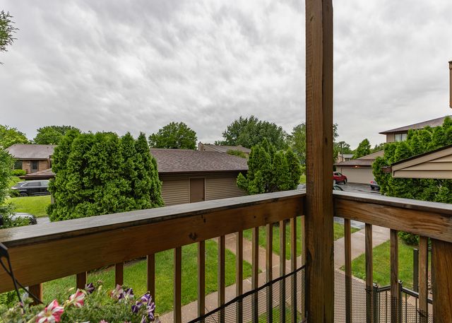 5221 26th Ave A Court 4, Moline, IL 61265