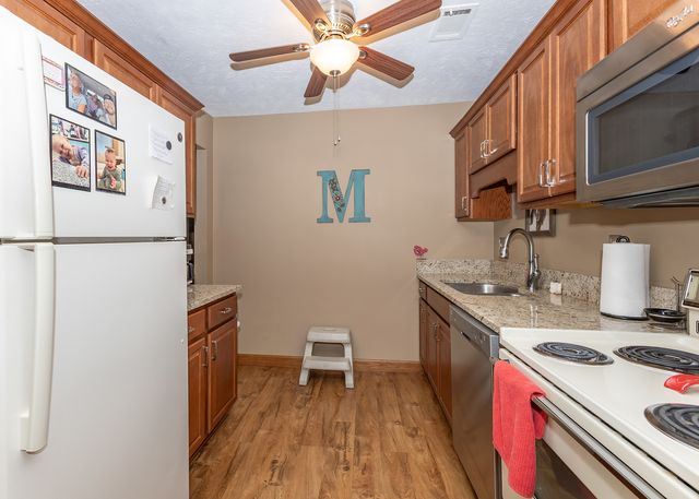 5221 26th Ave A Court 4, Moline, IL 61265
