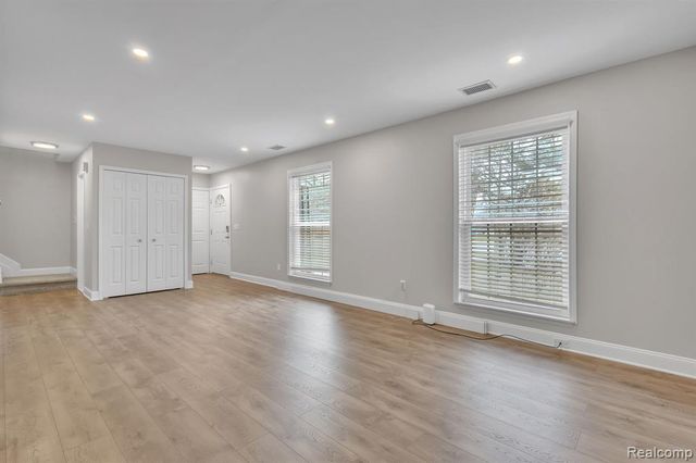 6964 Harvard Lane 119, Canton, MI 48187