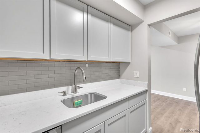 6964 Harvard Lane 119, Canton, MI 48187