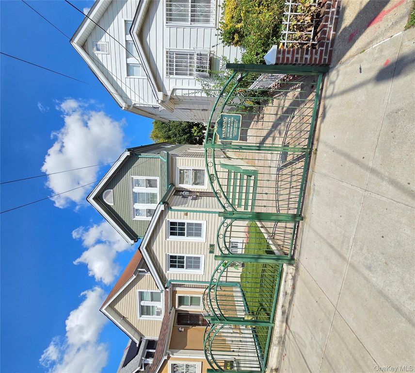 194-29 112th Avenue, Saint Albans, NY 11412