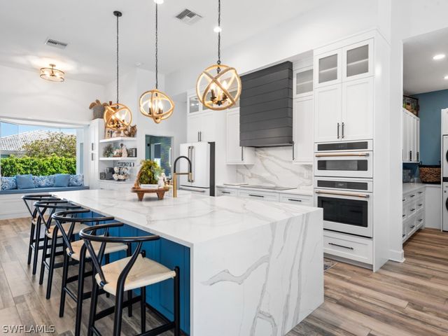 679 Seagrape DR, Marco Island, FL 34145