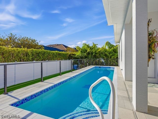 679 Seagrape DR, Marco Island, FL 34145