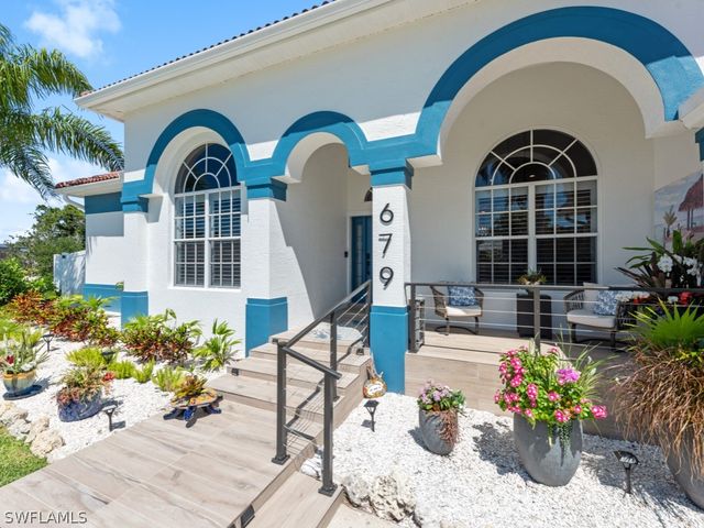 679 Seagrape DR, Marco Island, FL 34145