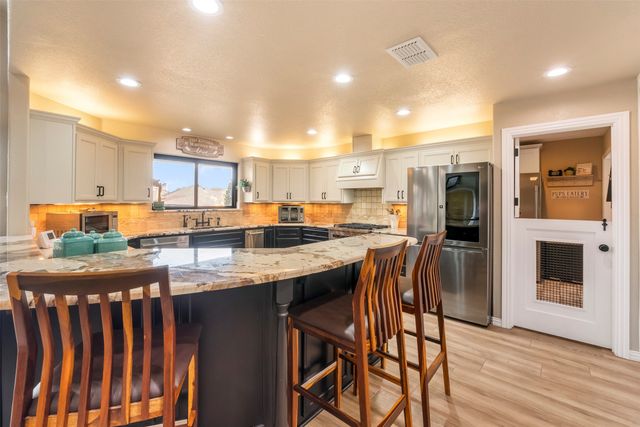 2325 River Road, Granbury, TX 76048