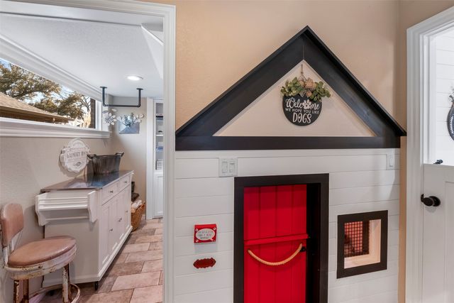 2325 River Road, Granbury, TX 76048