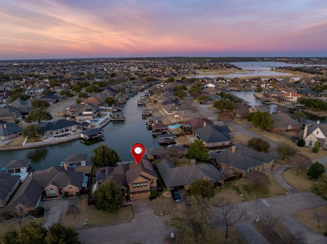 2325 River Road, Granbury, TX 76048