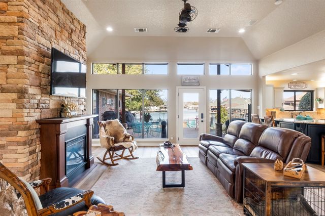 2325 River Road, Granbury, TX 76048