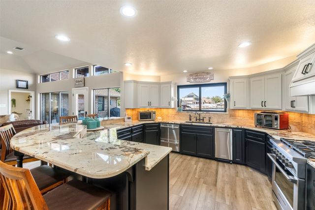 2325 River Road, Granbury, TX 76048