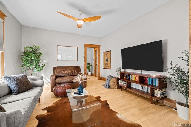 953 S Washington Street, Denver, CO 80209
