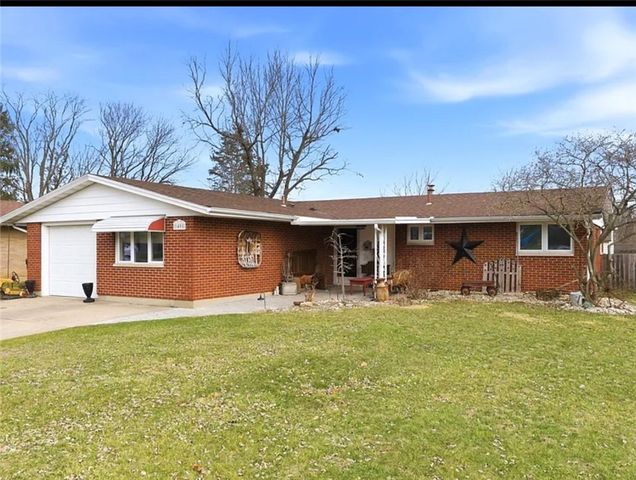 1408 Mapleridge Drive, Fairborn, OH 45324