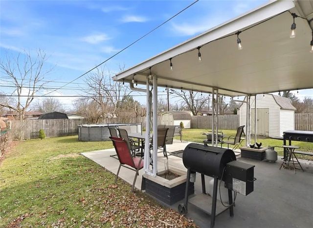 1408 Mapleridge Drive, Fairborn, OH 45324