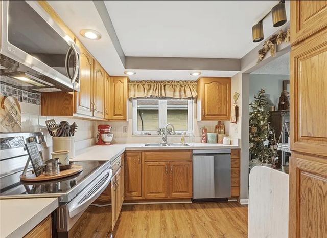 1408 Mapleridge Drive, Fairborn, OH 45324