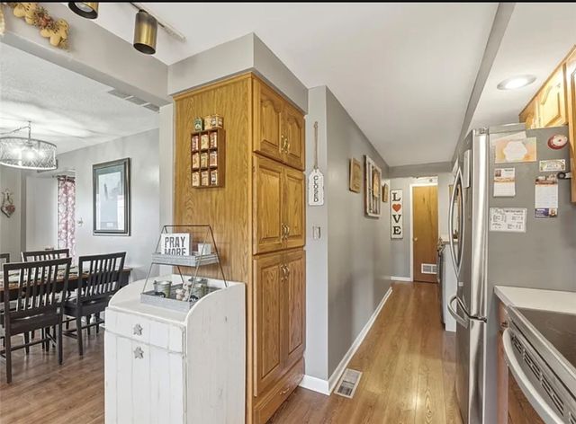 1408 Mapleridge Drive, Fairborn, OH 45324