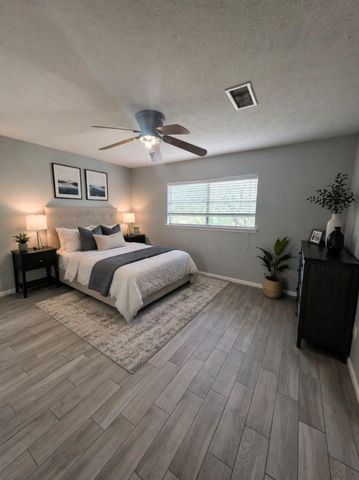 1844 Rollingwood Drive, Huntsville, TX 77340