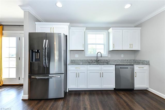 135 Morgans Way, Lexington, NC 27292