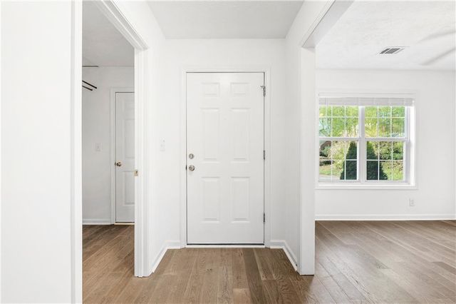 678 Arbour Way, Suwanee, GA 30024