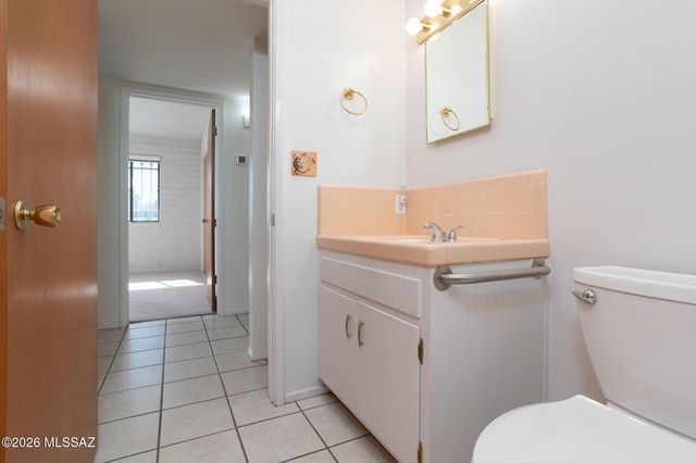 1340 W Vía Tierra, Tucson, AZ 85704