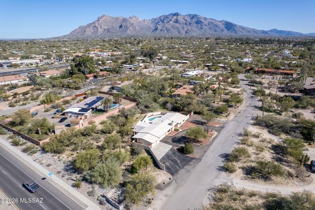 1340 W Vía Tierra, Tucson, AZ 85704