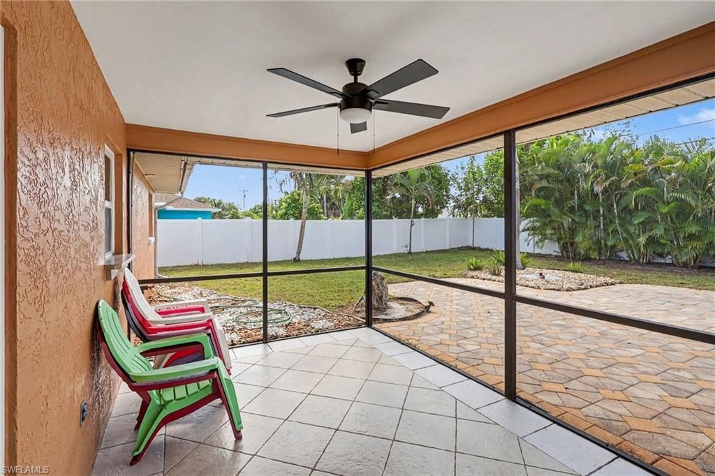 Image 2 of property listing at 918 Gleason PKWY, Cape Coral, FL 33914