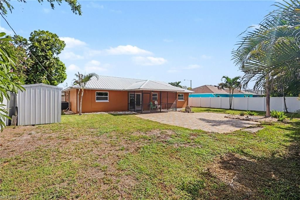 Image 21 of property listing at 918 Gleason PKWY, Cape Coral, FL 33914