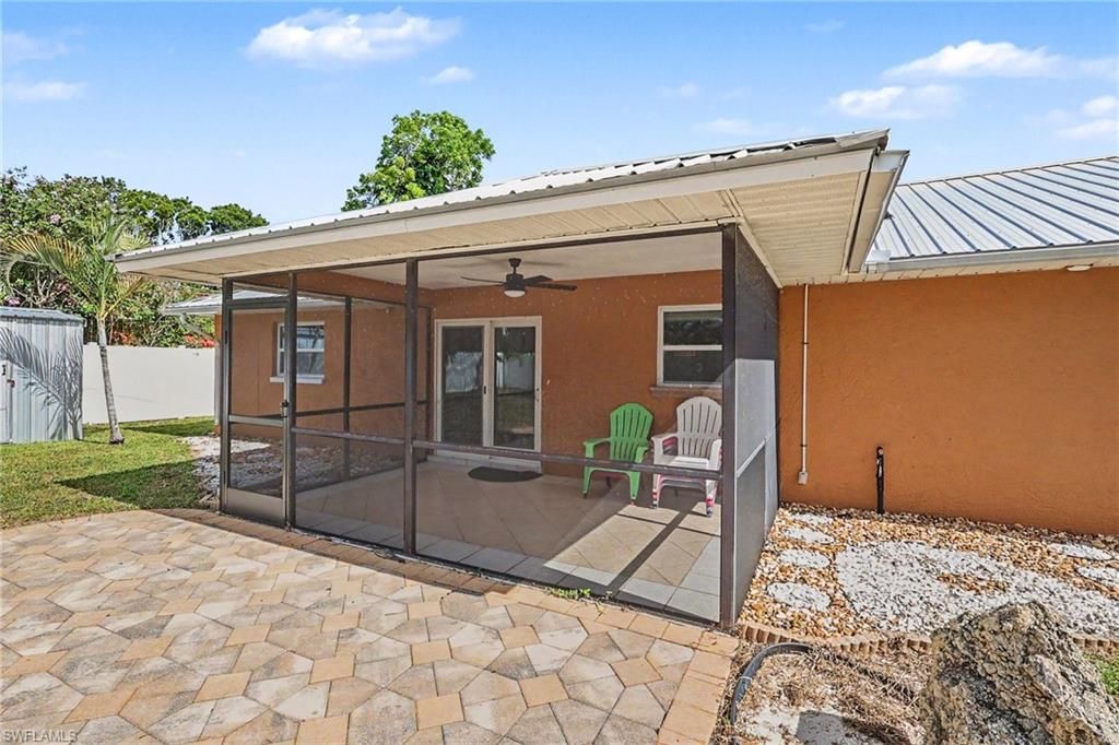 Image 22 of property listing at 918 Gleason PKWY, Cape Coral, FL 33914