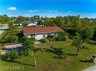2820 38th ST SW, Lehigh Acres, FL 33976