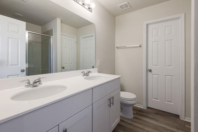 62 Snowy Plover LN, Leander, TX 78642