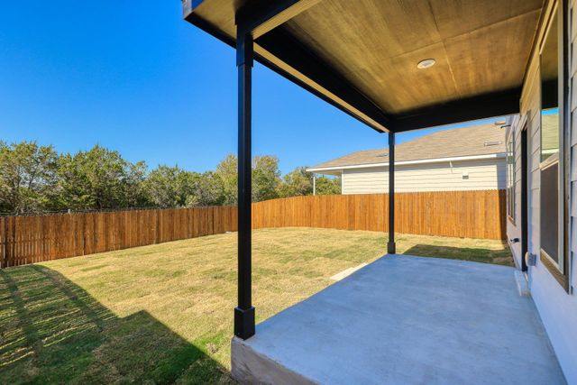62 Snowy Plover LN, Leander, TX 78642