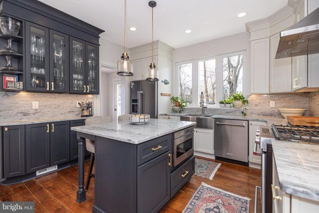 163 S MAIN ST, Yardley, PA 19067