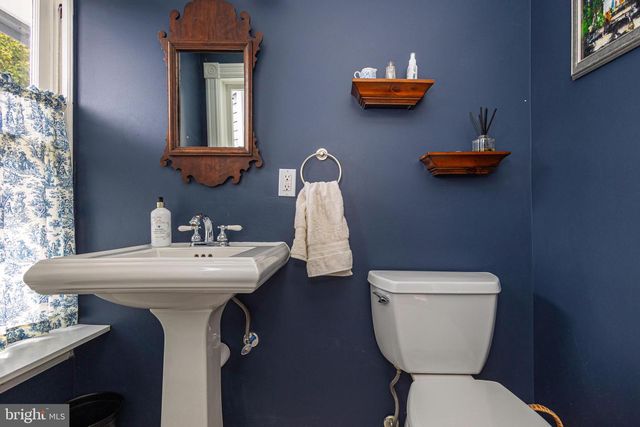 163 S MAIN ST, Yardley, PA 19067