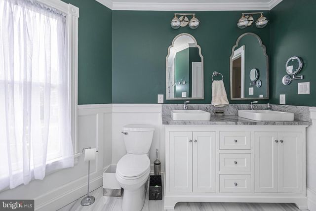 163 S MAIN ST, Yardley, PA 19067