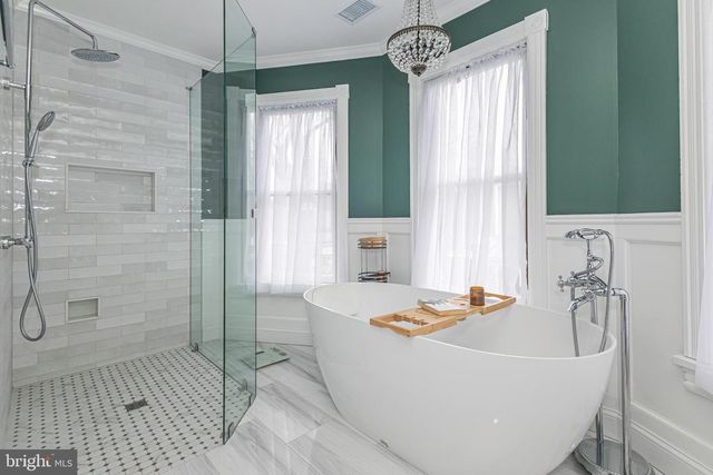 163 S MAIN ST, Yardley, PA 19067