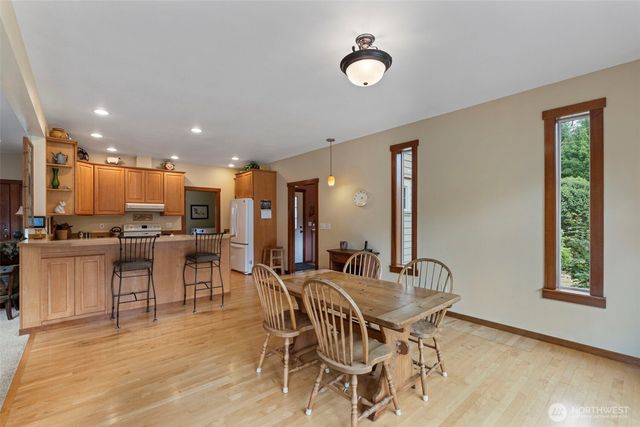 375 Curtis Hill Road, Chehalis, WA 98532