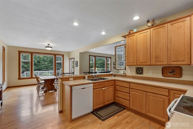 375 Curtis Hill Road, Chehalis, WA 98532