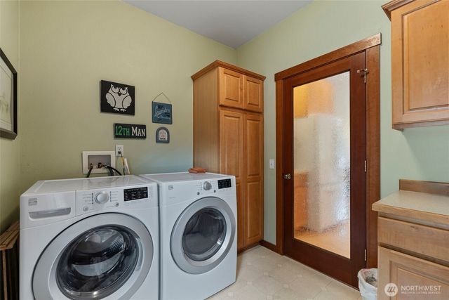 375 Curtis Hill Road, Chehalis, WA 98532