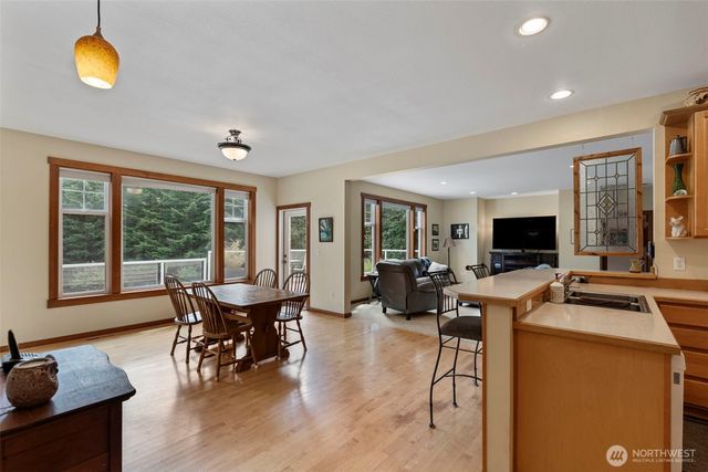 375 Curtis Hill Road, Chehalis, WA 98532
