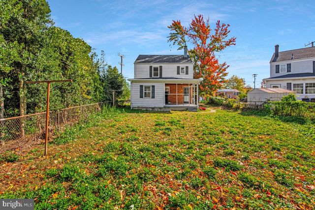 7002 RIGGS RD, Hyattsville, MD 20783