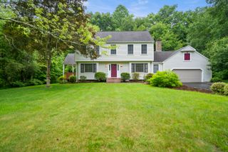 270 North Bride Brook Road, East Lyme, CT 06333