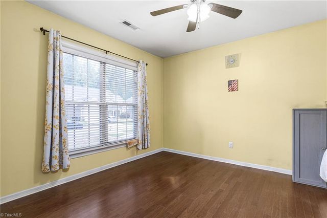 6017 Stone Valley Way, Greensboro, NC 27455