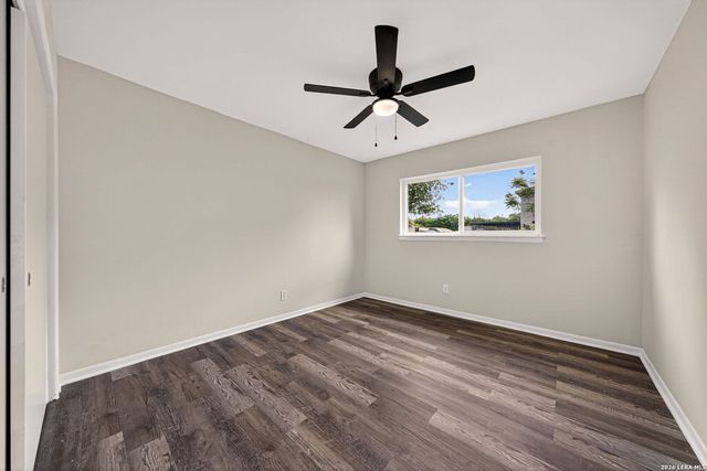 600 Gentleman Rd Apt 7, Balcones Heights, TX 78201