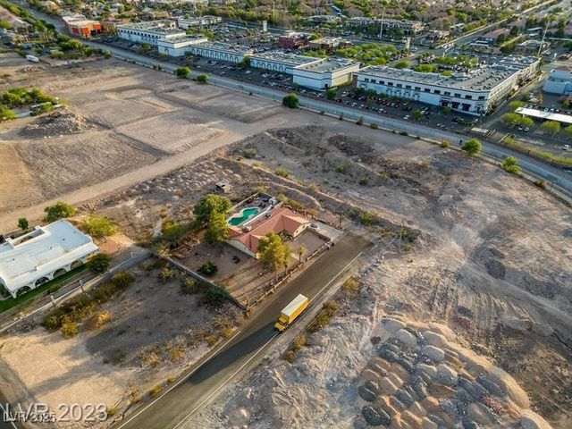 3020 Delano Drive, Henderson, NV 89074