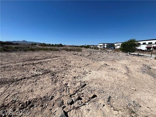 3020 Delano Drive, Henderson, NV 89074