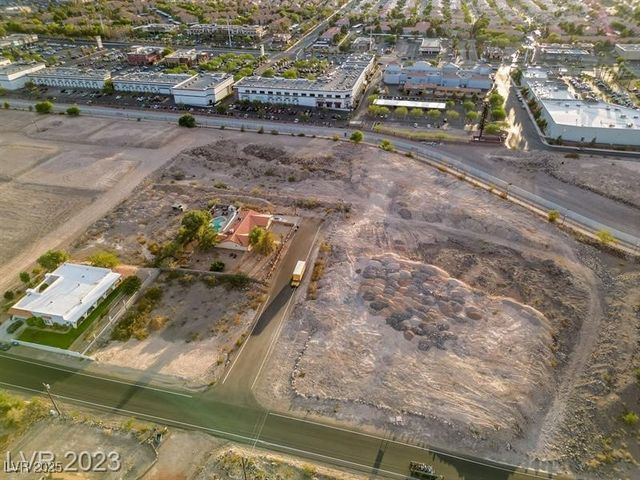 3020 Delano Drive, Henderson, NV 89074