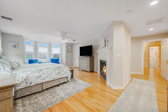 300 Private Road 8, Cutchogue, NY 11935