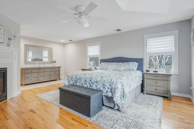 300 Private Road 8, Cutchogue, NY 11935