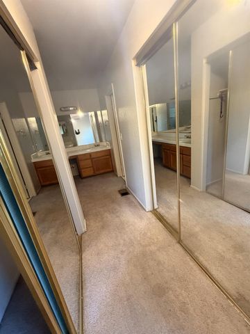 209 Fairwood Dr, Oakdale, CA 95361