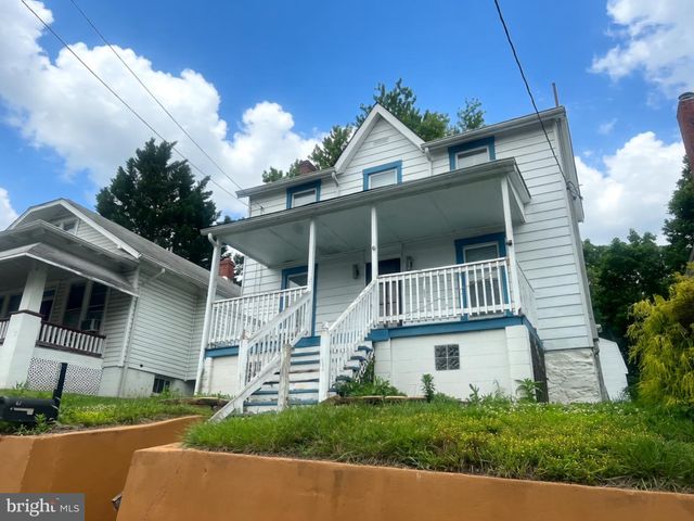 9 E D ST E, Brunswick, MD 21716